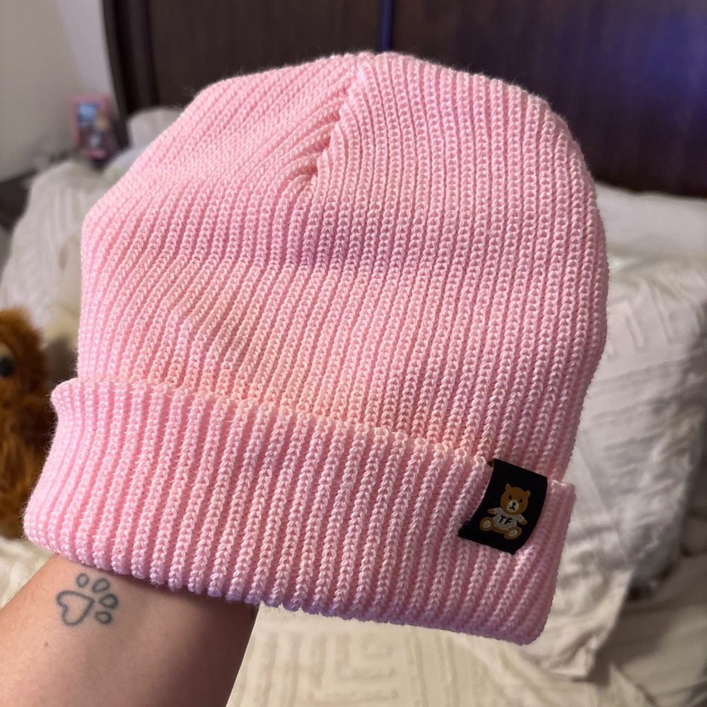 TEDDY FRESH PINK KNIT HAT